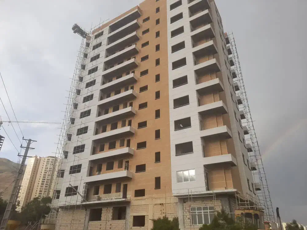 کارگر برقکار نیمه ماهر|استخدام معماری، عمران و ساختمانی|تهران, وردآورد|دیوار