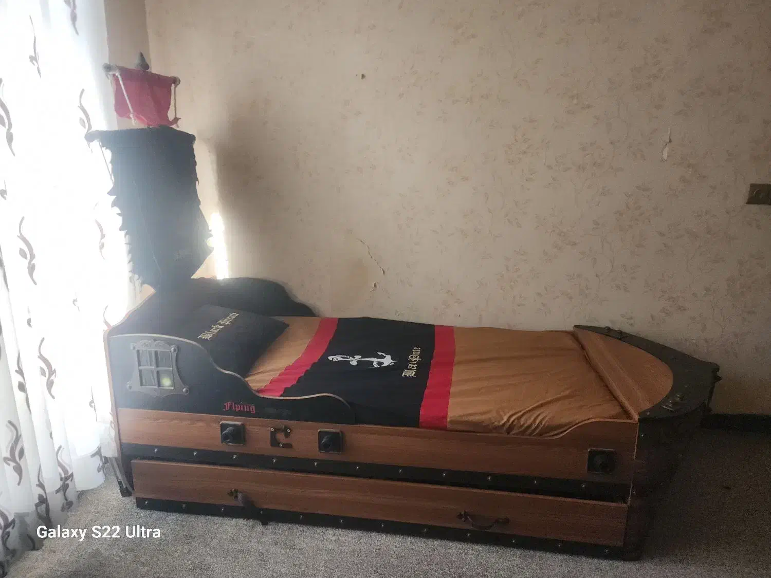 سرویس خواب کشتی آپادانا|تخت و سرویس خواب|فیروزآباد (فارس), |دیوار