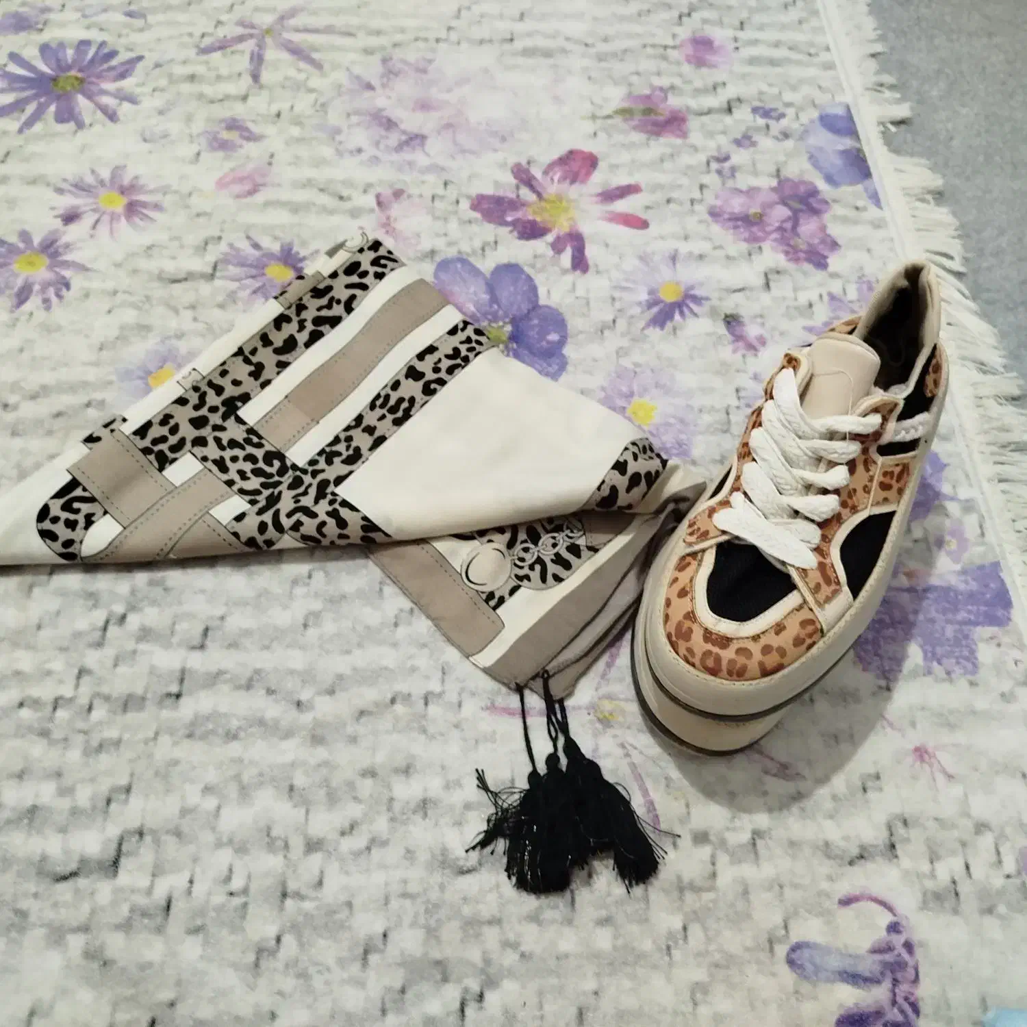 حراج واقعی همگی 500|کیف، کفش، کمربند|سقز, |دیوار