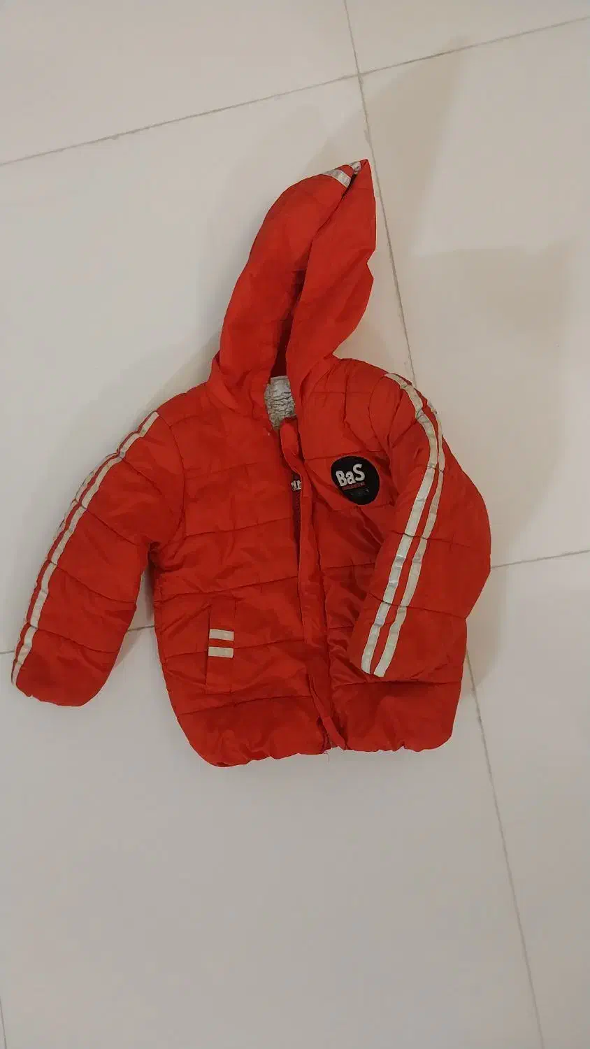 پوشاک|کفش و لباس بچه|تربت‌حیدریه, آغوی|دیوار