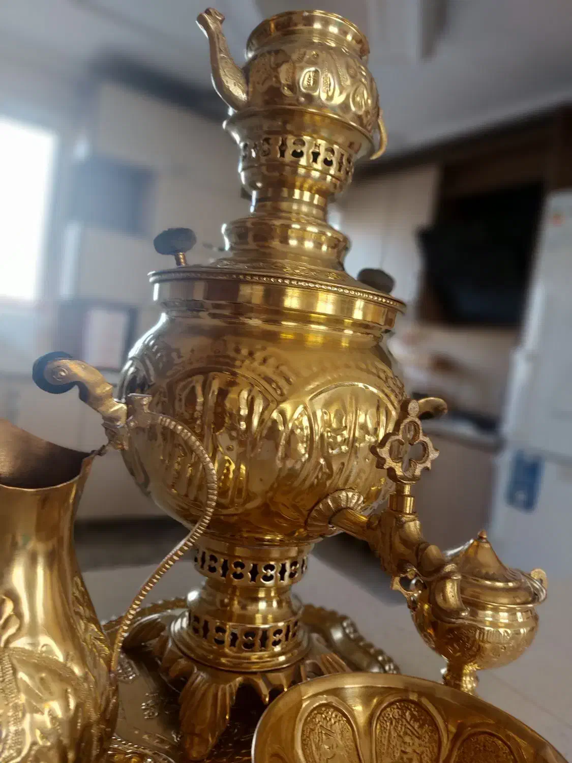 سماور زغالی پنج تیکه برنج|کلکسیون اشیاء عتیقه|قیدار, |دیوار