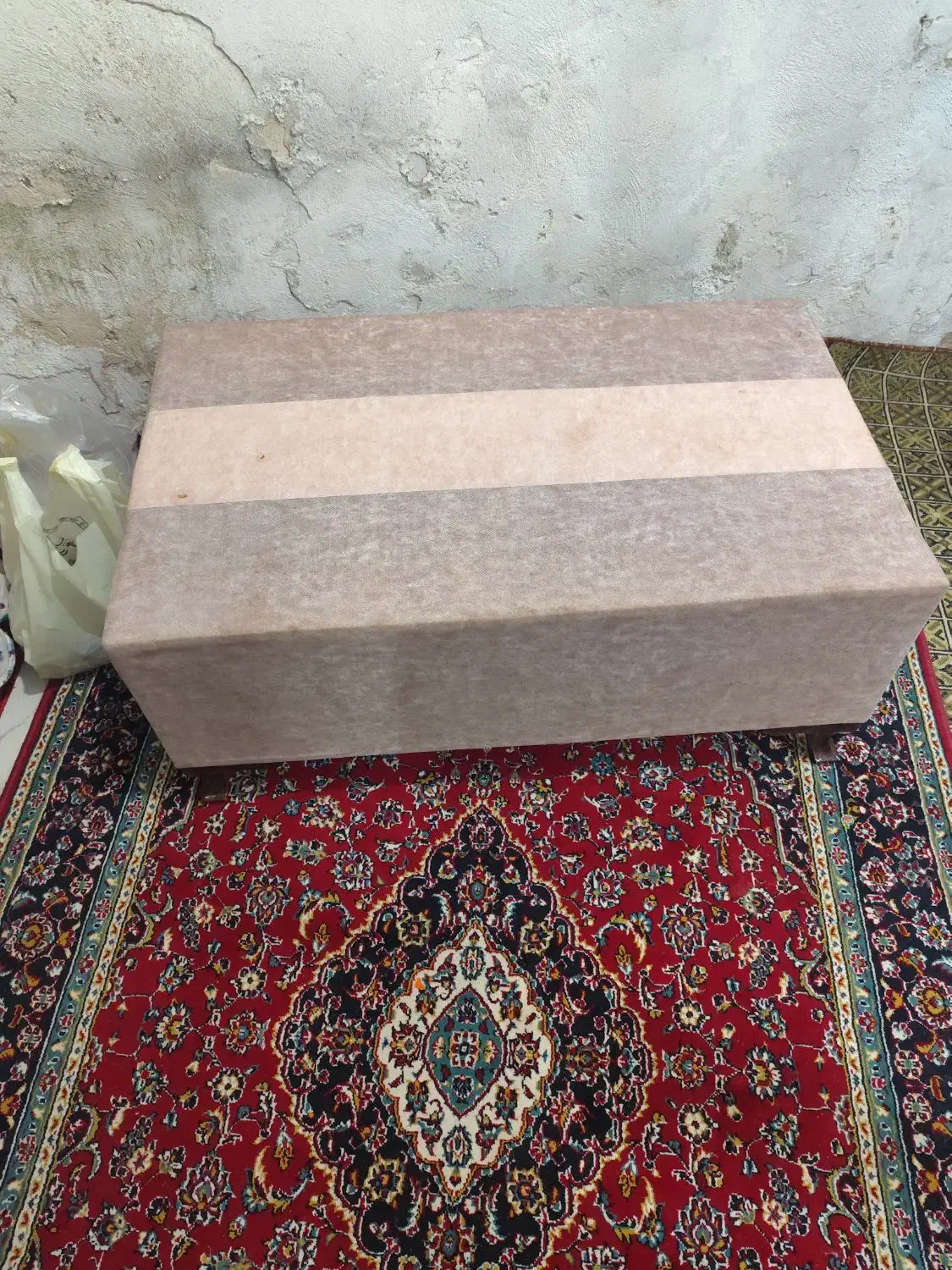 میز پذیرایی|میز و صندلی غذاخوری|شفت, |دیوار