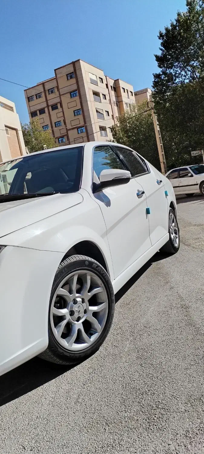 دنا پلاس توربو|خودرو سواری و وانت|شهرضا, |دیوار