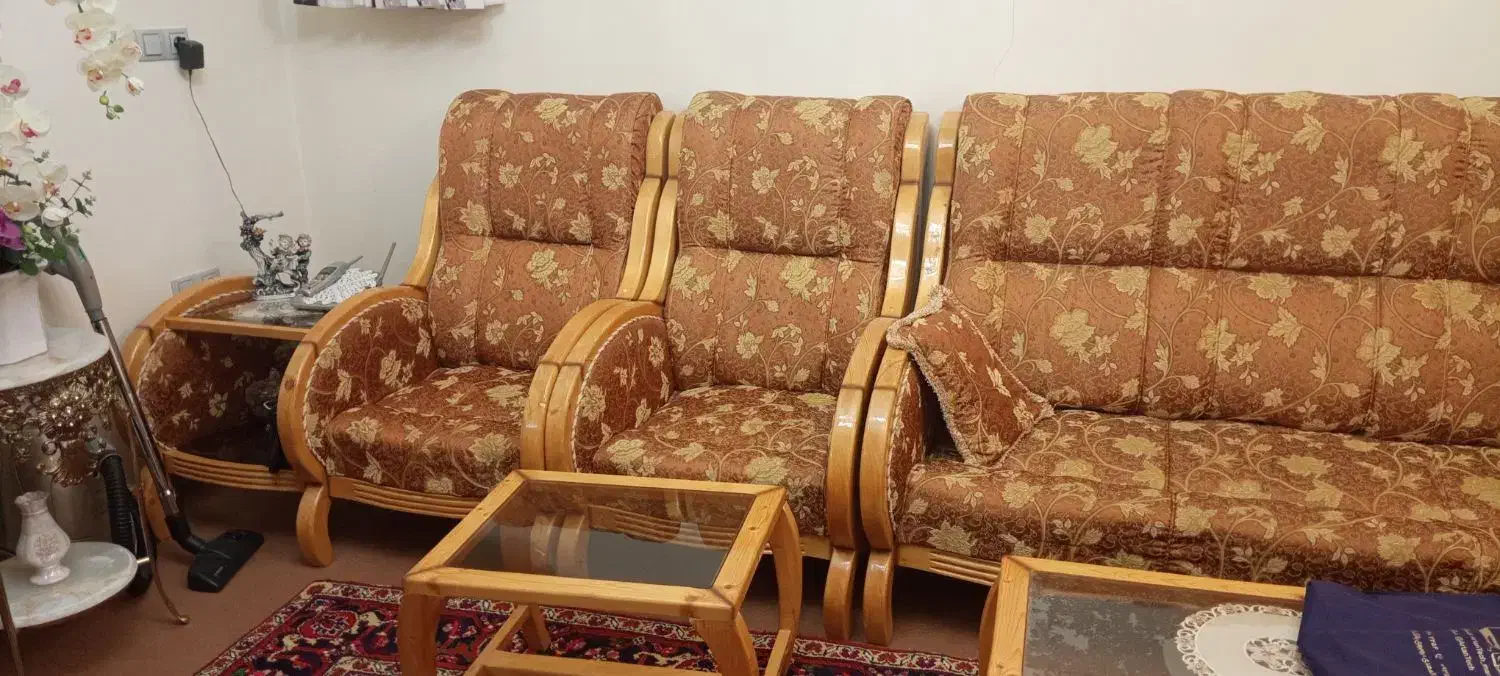 فروش مبل راحتی و میز عسلی|مبلمان خانگی و میز عسلی|مرند, |دیوار