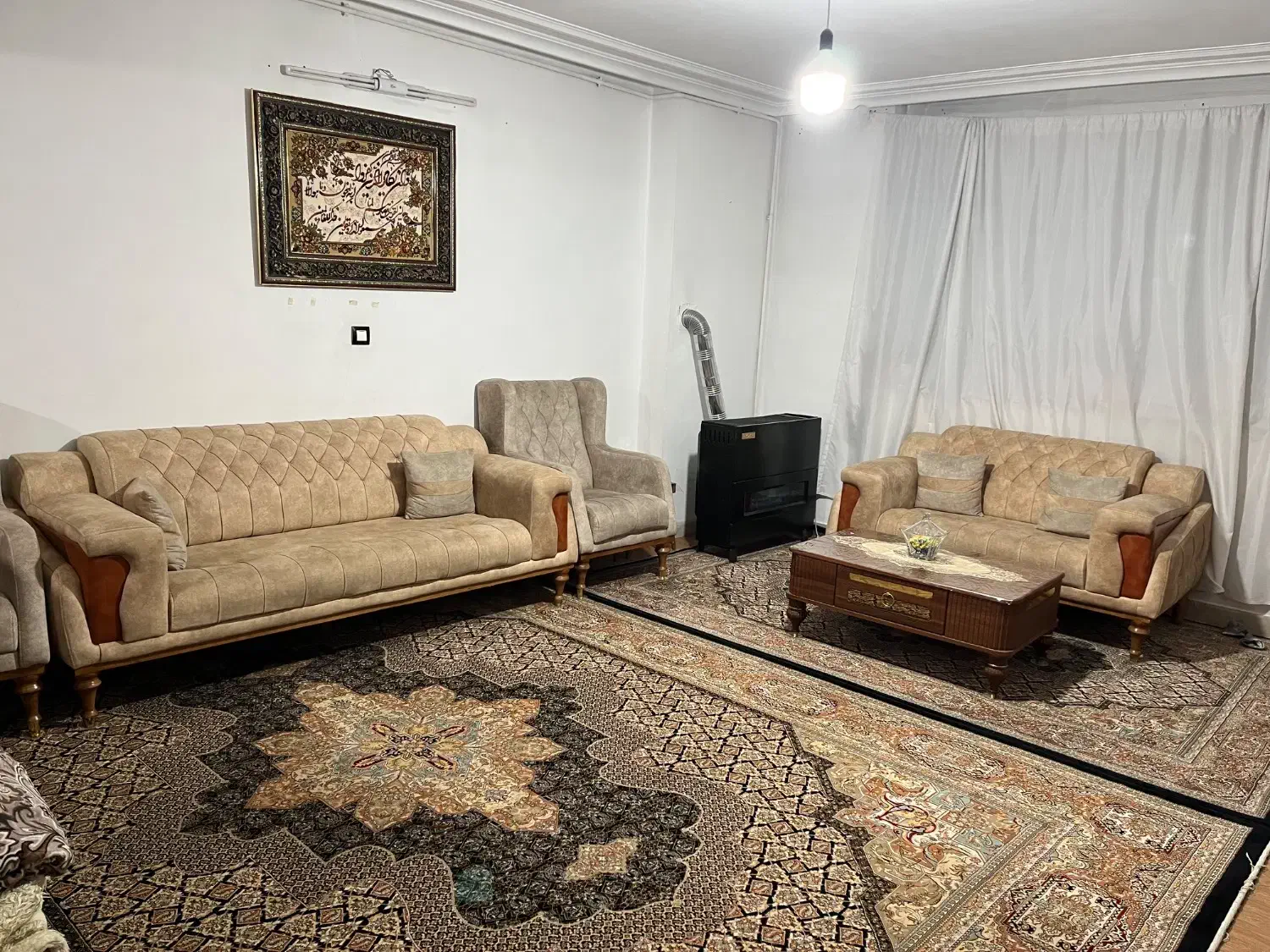 واحد ۵۶ متر محله حاجی خیابان تختی|فروش آپارتمان|همدان, |دیوار