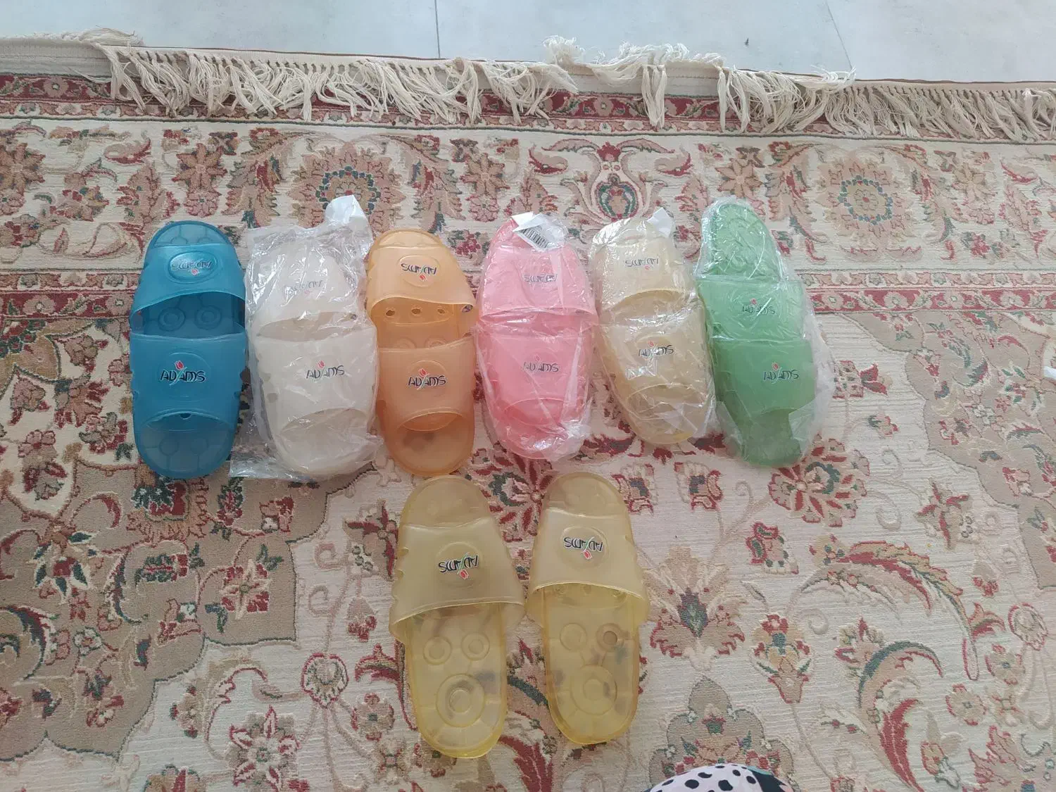 دمپایی ژله ای برند Adams|کیف، کفش، کمربند|کرمانشاه, |دیوار