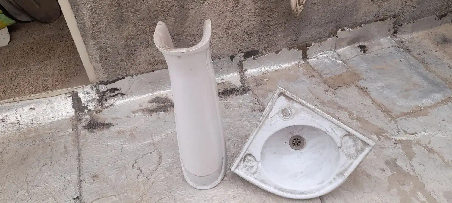 روشویی چینی گرد و کنج|لوازم سرویس بهداشتی|اسلام‌شهر, شهرک امام حسین (میان آباد)|دیوار