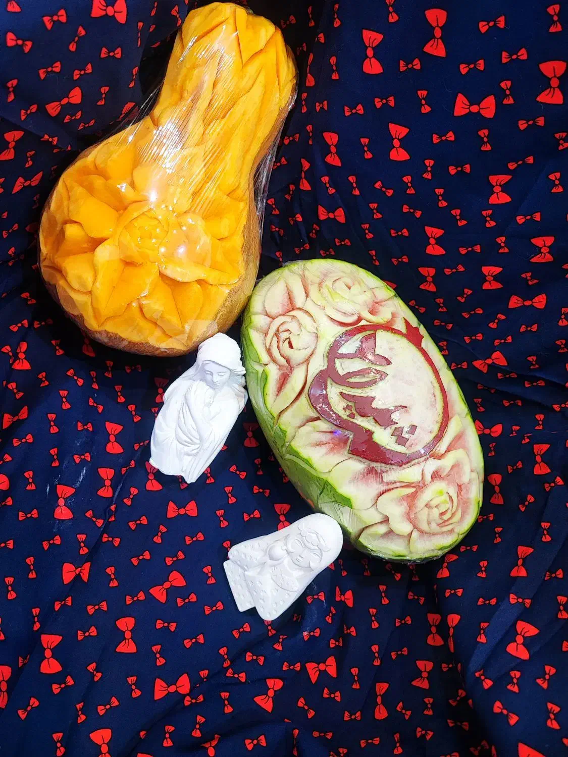 حکاکی میوه یلدا|صنایع دستی و سایر لوازم تزئینی|قم, حنیف نژاد|دیوار