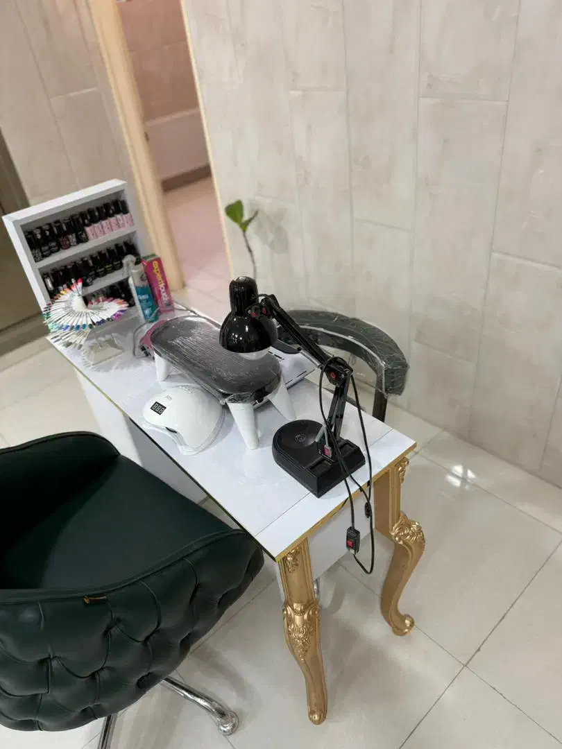 واگذاری سالن زیبایی|آرایشگاه و سالنهای زیبایی|نجفآباد, شریعتی غربی|دیوار