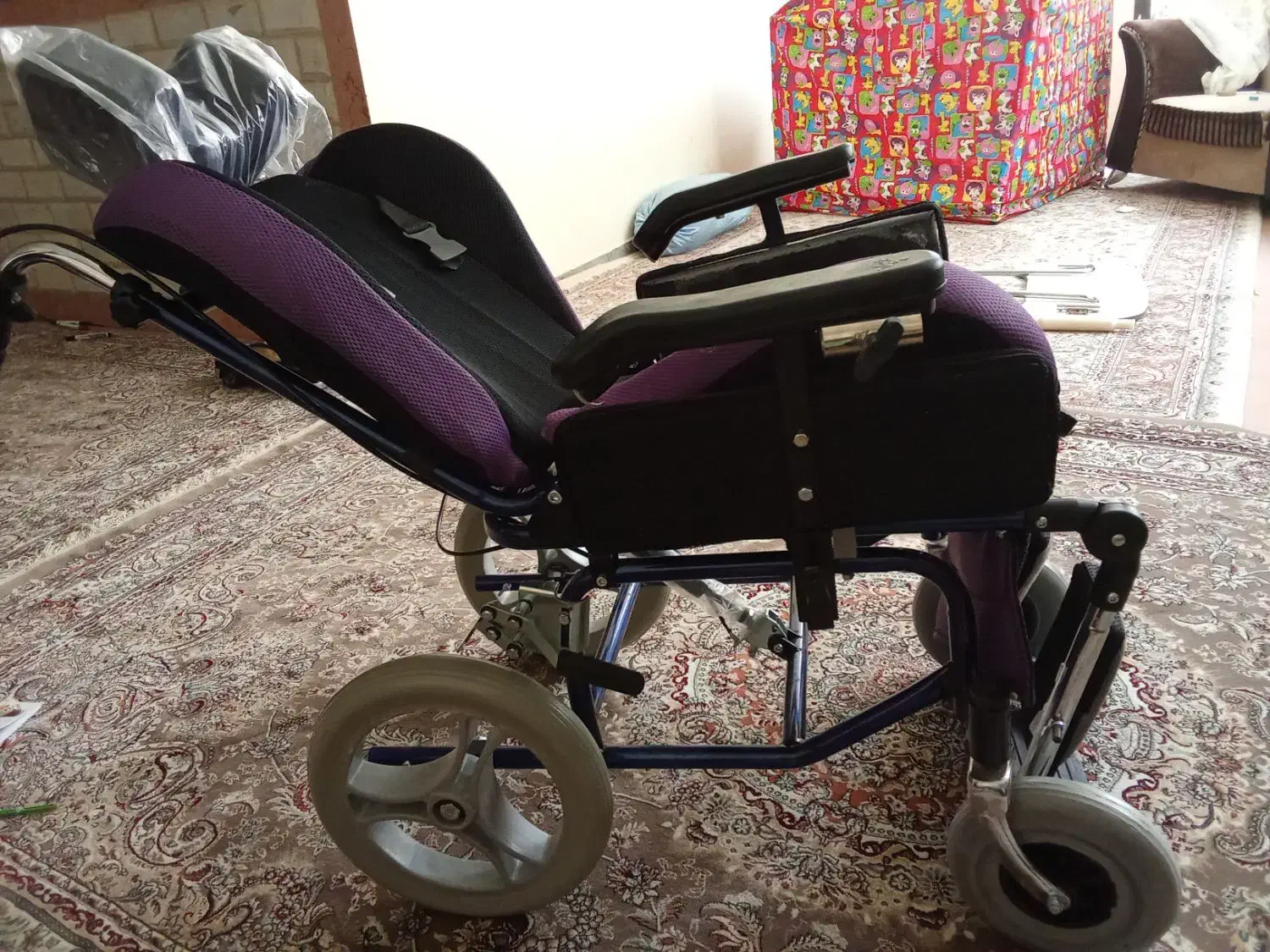 فروش کالسکه ویلچری نو|کالسکه و لوازم جانبی|قزوین, |دیوار