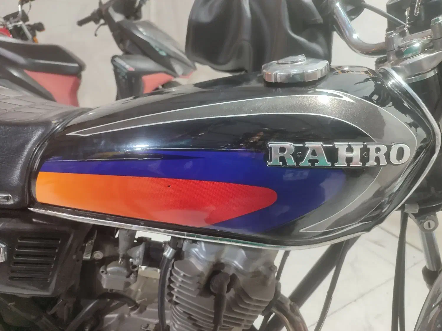 باک 125 فروشی|قطعات یدکی و لوازم جانبی|شیراز, مسلم|دیوار