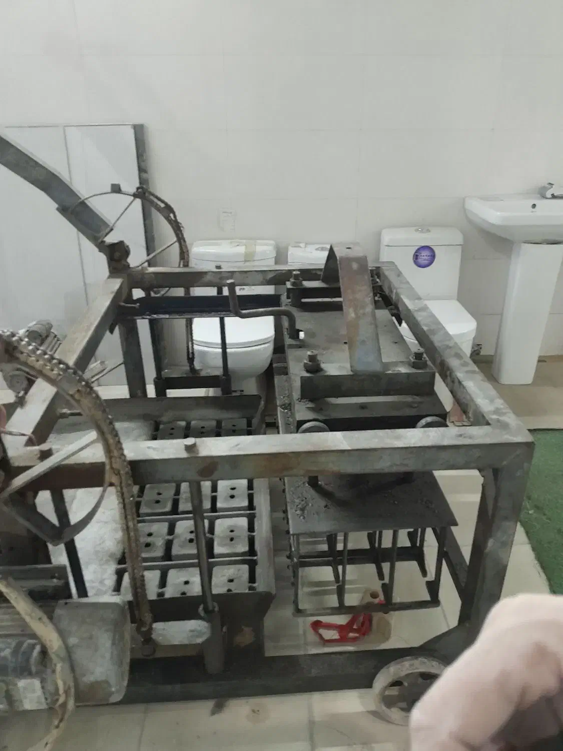 فروش دستگاه بلوک زنی و ناری ساز|ماشین‌آلات صنعتی|قوچان, |دیوار