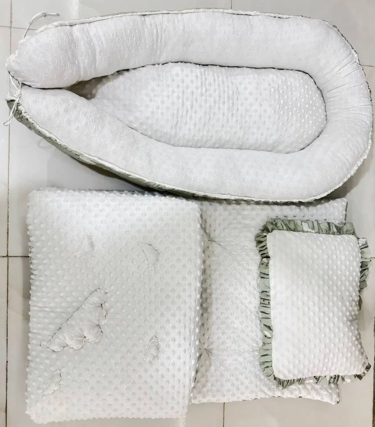 سیسمونی نوزاد|تخت و سرویس خواب|ماهدشت, |دیوار