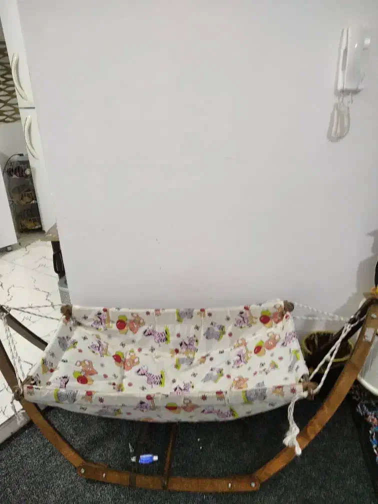 گهواره  ننو|اسباب و اثاث بچه|شیراز, تحویلی|دیوار