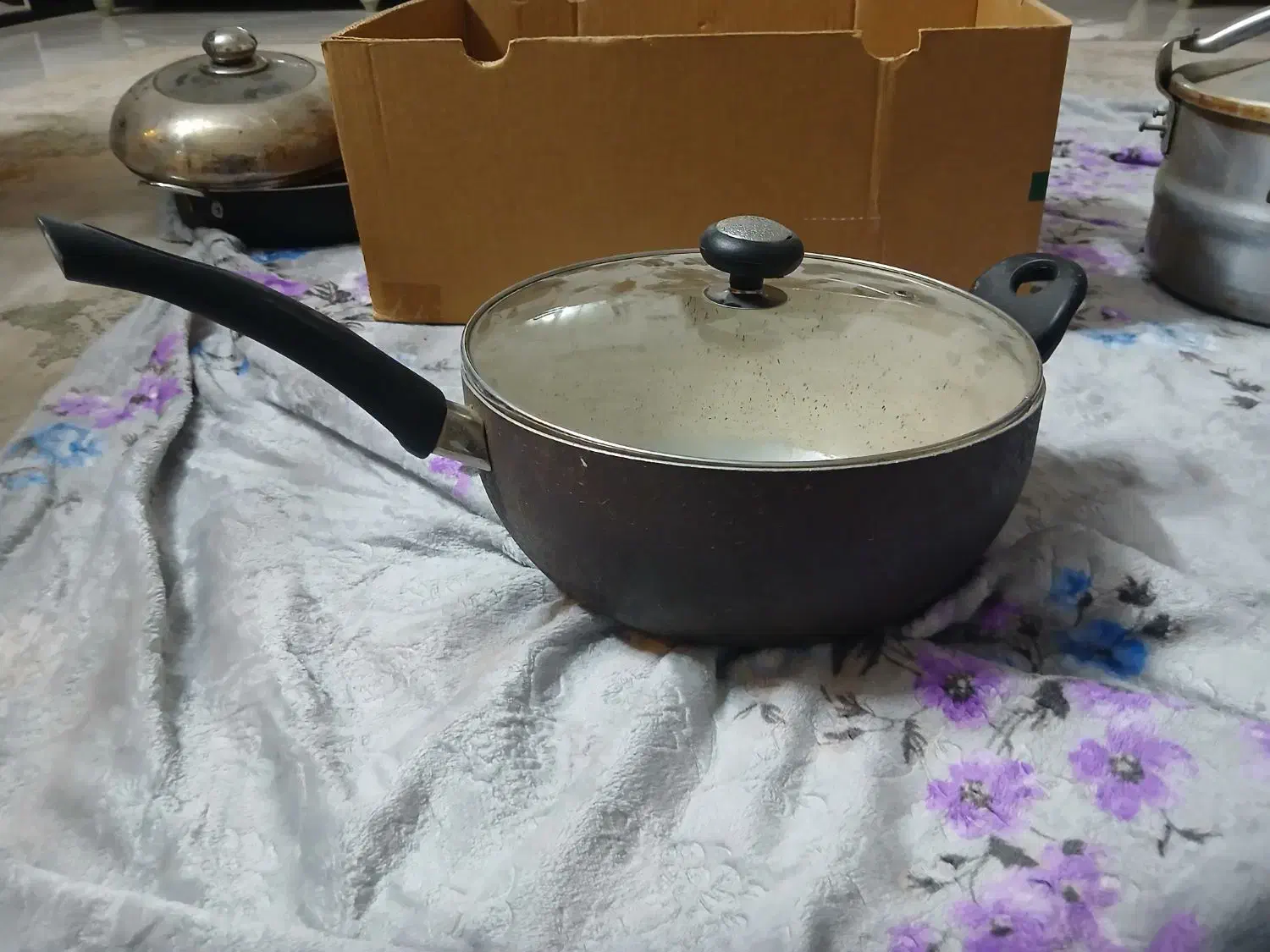 قابلمه و زودپز|ظروف پخت‌وپز|قم, شهرک شهرداری|دیوار