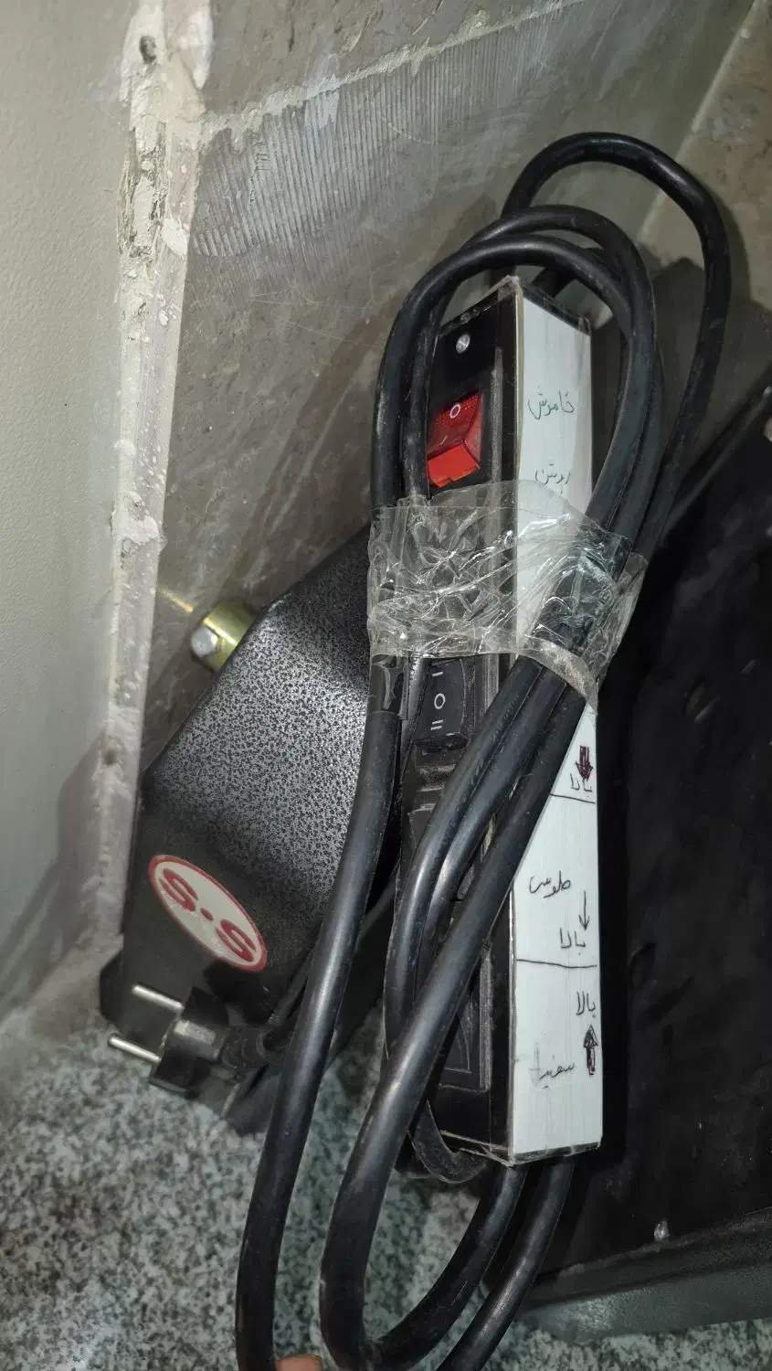 پرده سبز و موتور جمع کننده (مناسب تولید محتوا)|فروشگاه و مغازه|مشهد, کوثر|دیوار