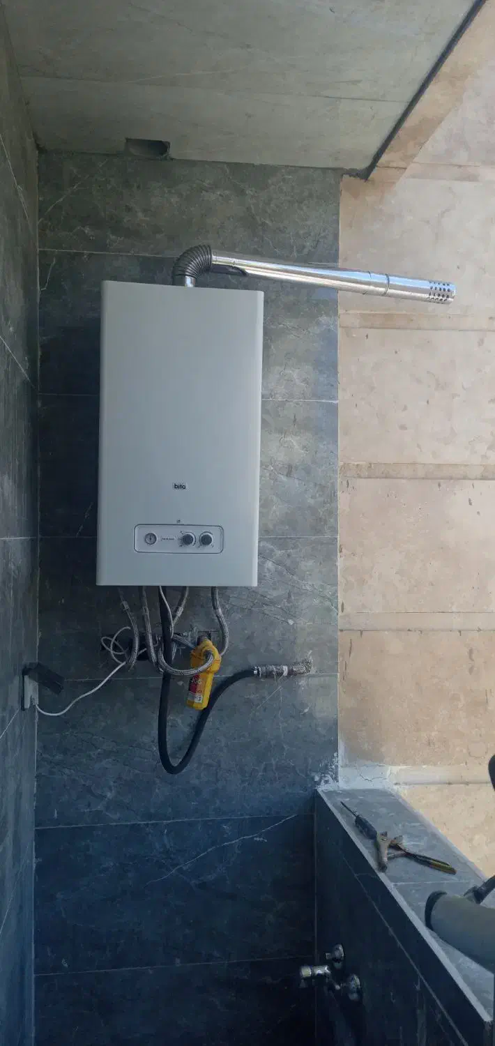 تعمیر ،سرویس و نصب انواع پکیج ،آبگرمکن و کولر گازی|خدمات پیشه و مهارت|ساوه, |دیوار