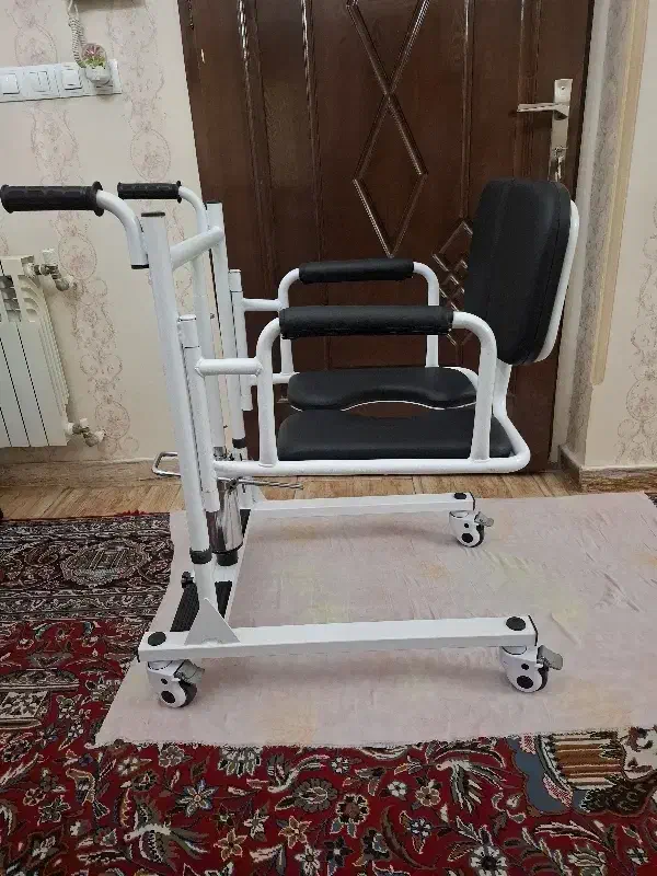 صندلی حمل بیمارمدل پدالی|پزشکی|تهران, خواجه نظام الملک|دیوار