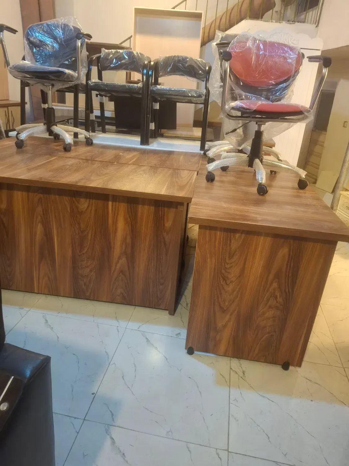 میز  مدیریت|دفتر کار|مشگین شهر, |دیوار