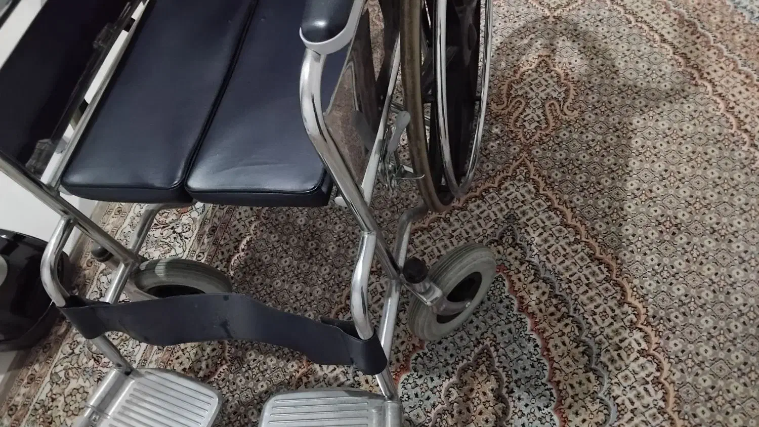 ویلچر|ابزارآلات|مشکین‌دشت, |دیوار