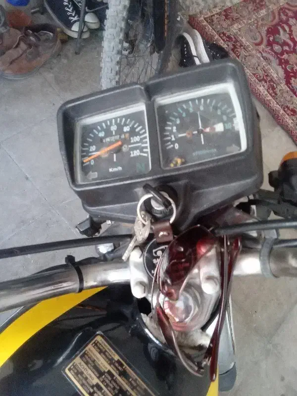 موتورمزایده 125 مارک تیوا|موتورسیکلت|مرودشت, بیست متری بیمارستان|دیوار