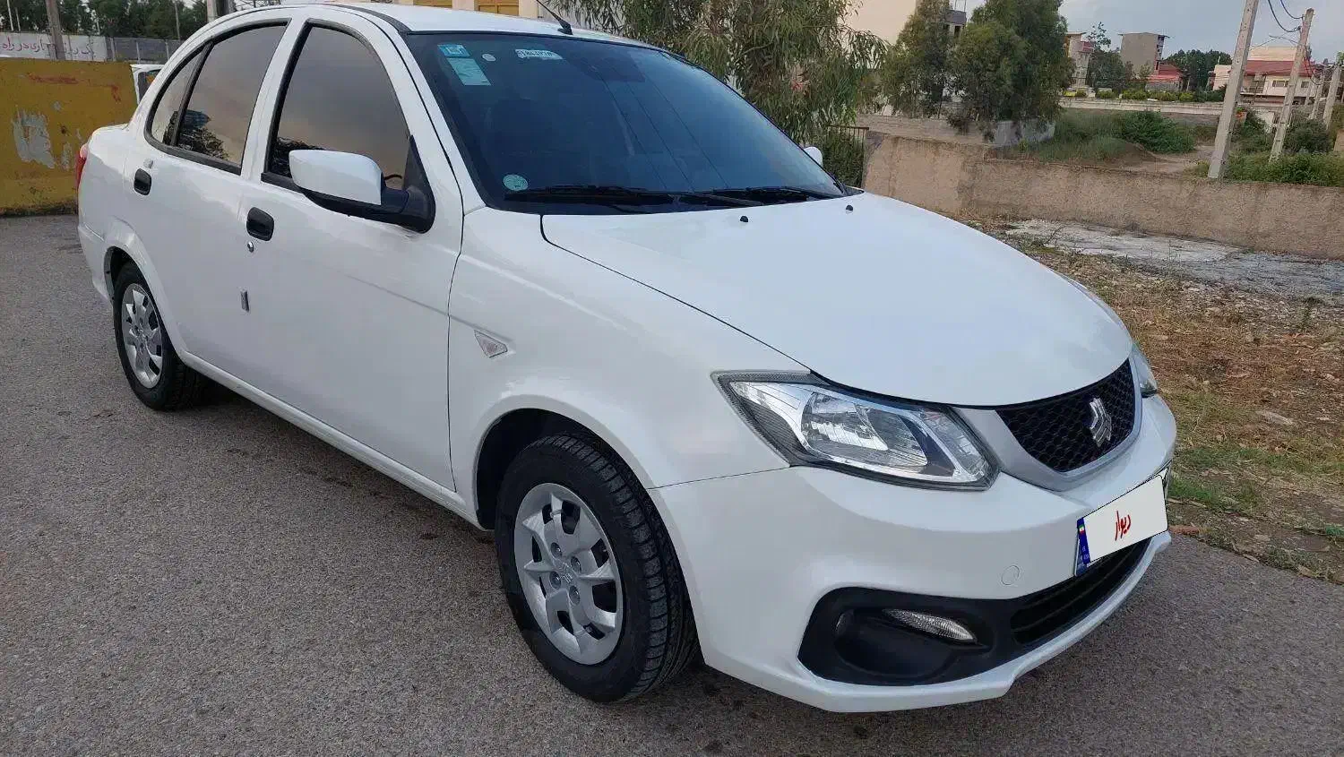 ساینا ۱۴۰۲ گارانتی فعال|خودرو سواری و وانت|سورک, |دیوار