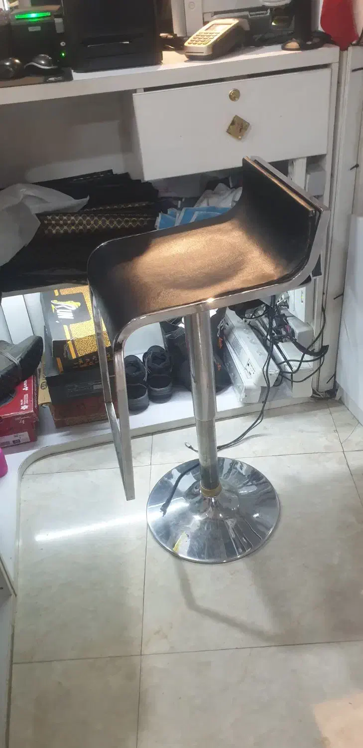 صندلی اپن|صندلی و نیمکت|برخوار, |دیوار