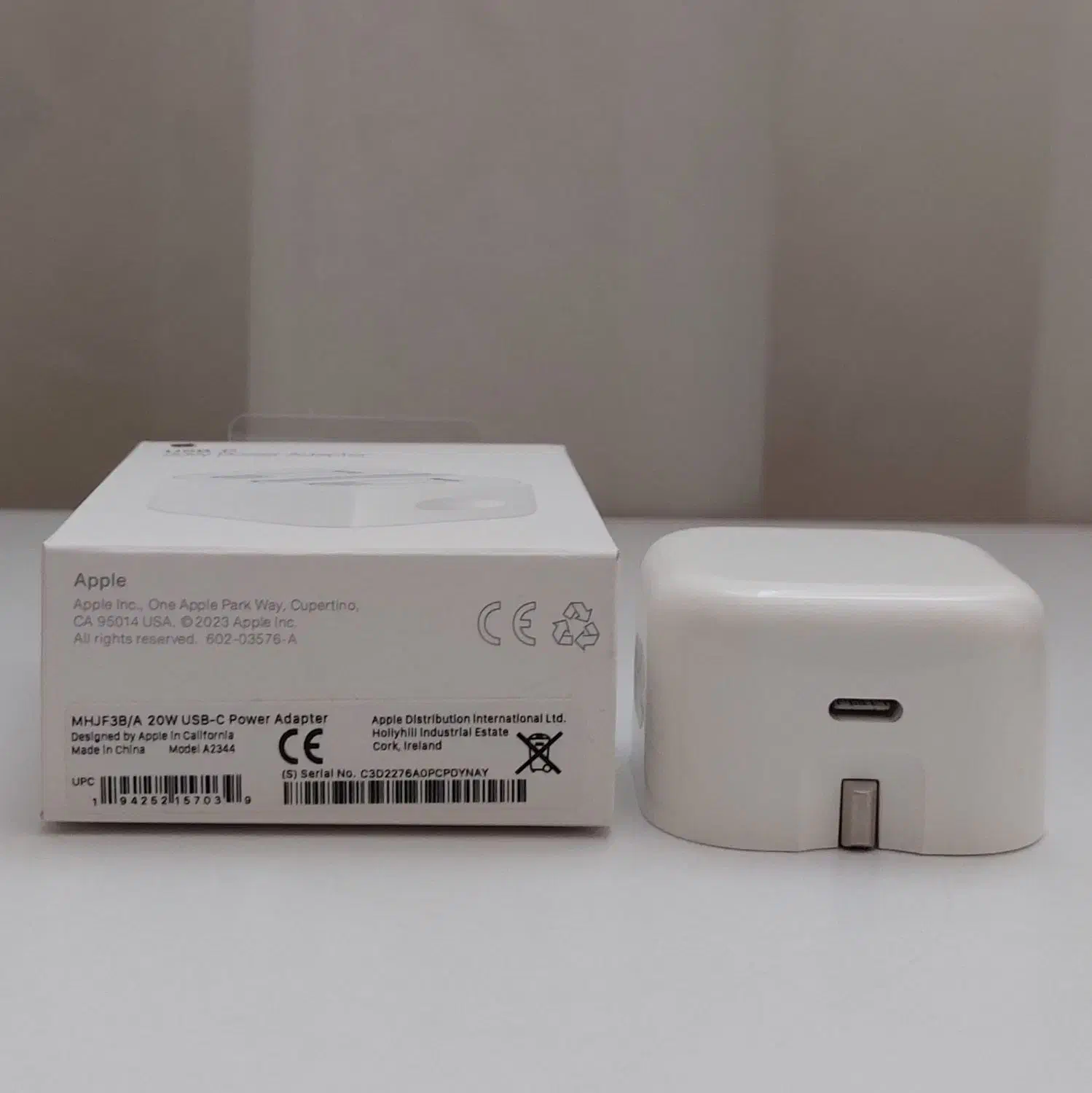 شارژر اصلی آیفون ۲۰ وات اپل USB-C|لوازم جانبی موبایل و تبلت|گلستان (تهران), |دیوار