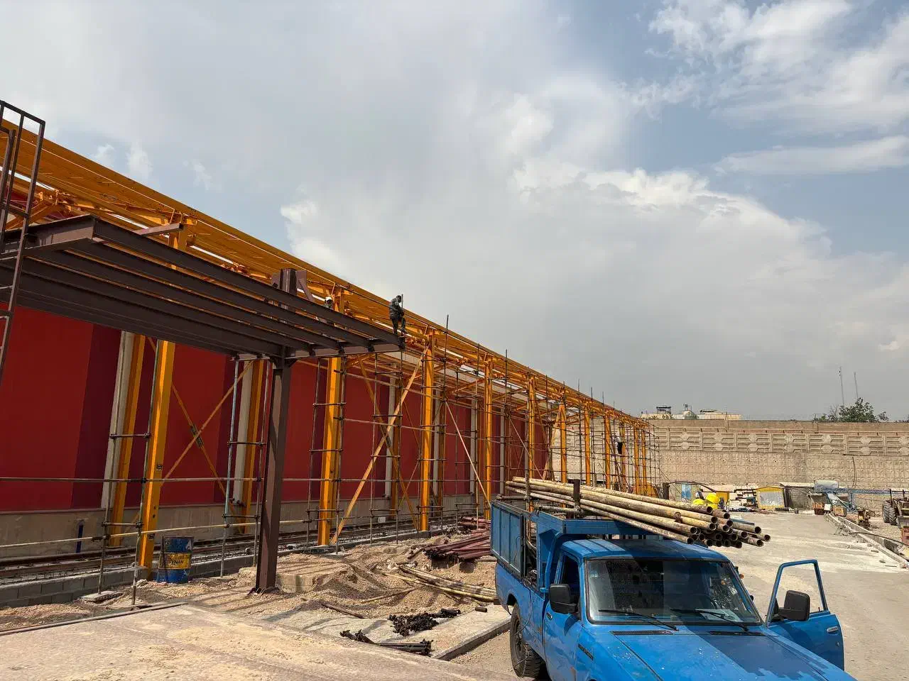 داربست فلزی امید قاسمی(تمام نقاط تهران وحومه)|خدمات پیشه و مهارت|تهران, پاسداران|دیوار