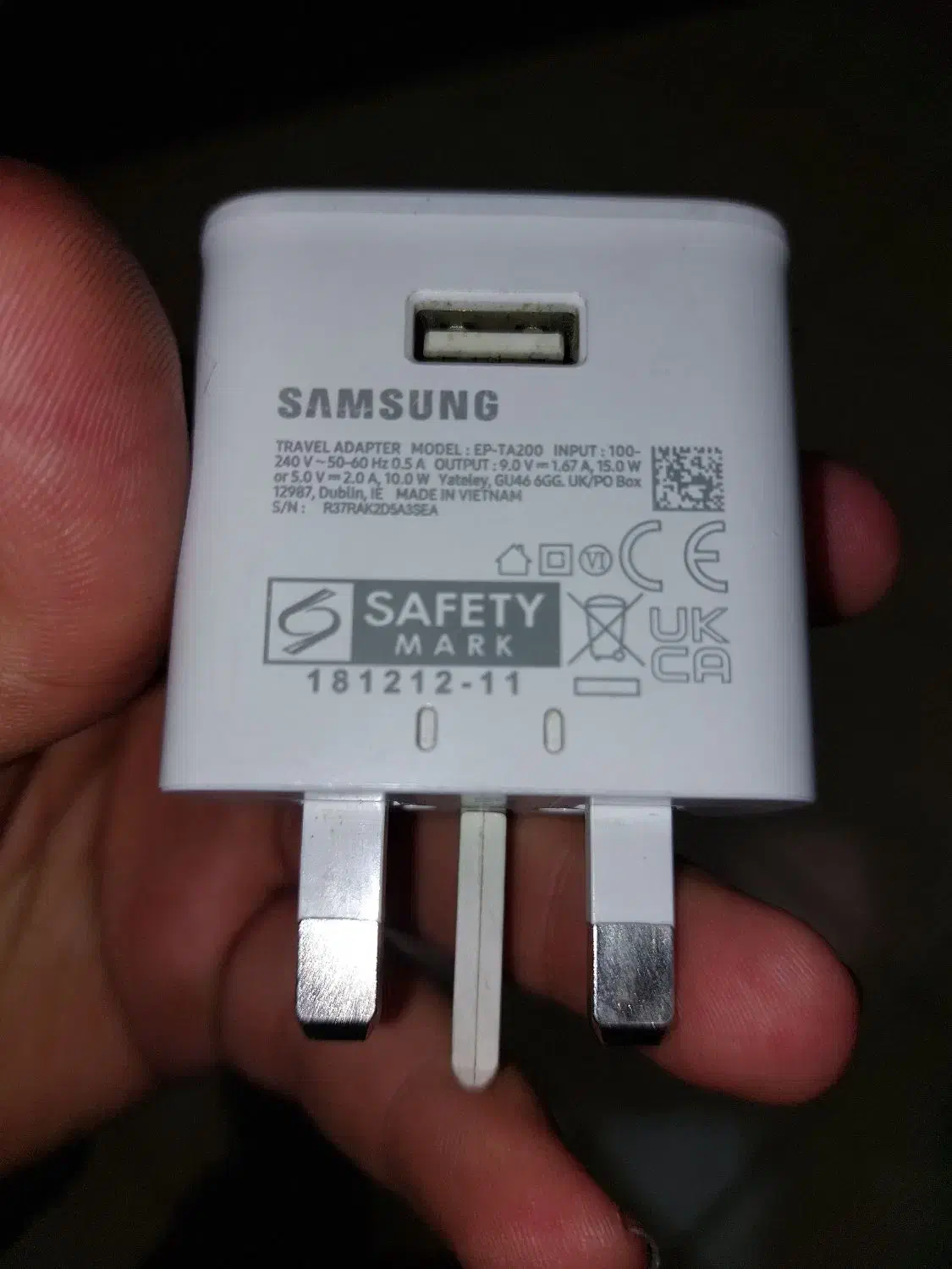 اداپتور ۱۵ وات اصلی سامسونگ(ویتنام)|لوازم جانبی موبایل و تبلت|سبزوار, کوی بهار|دیوار