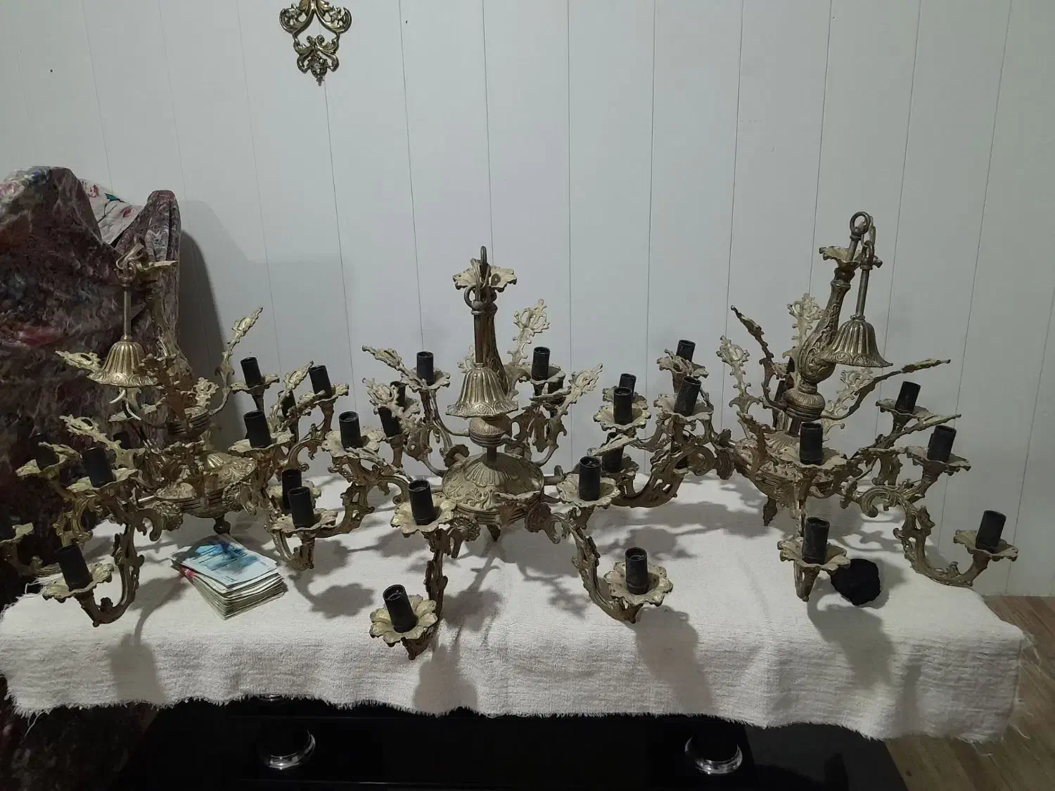 لوستر برنزی|لوستر و چراغ آویز|تبریز, |دیوار