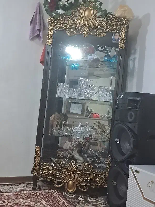 بوفه|بوفه، ویترین، کنسول|تیکمه داش, |دیوار