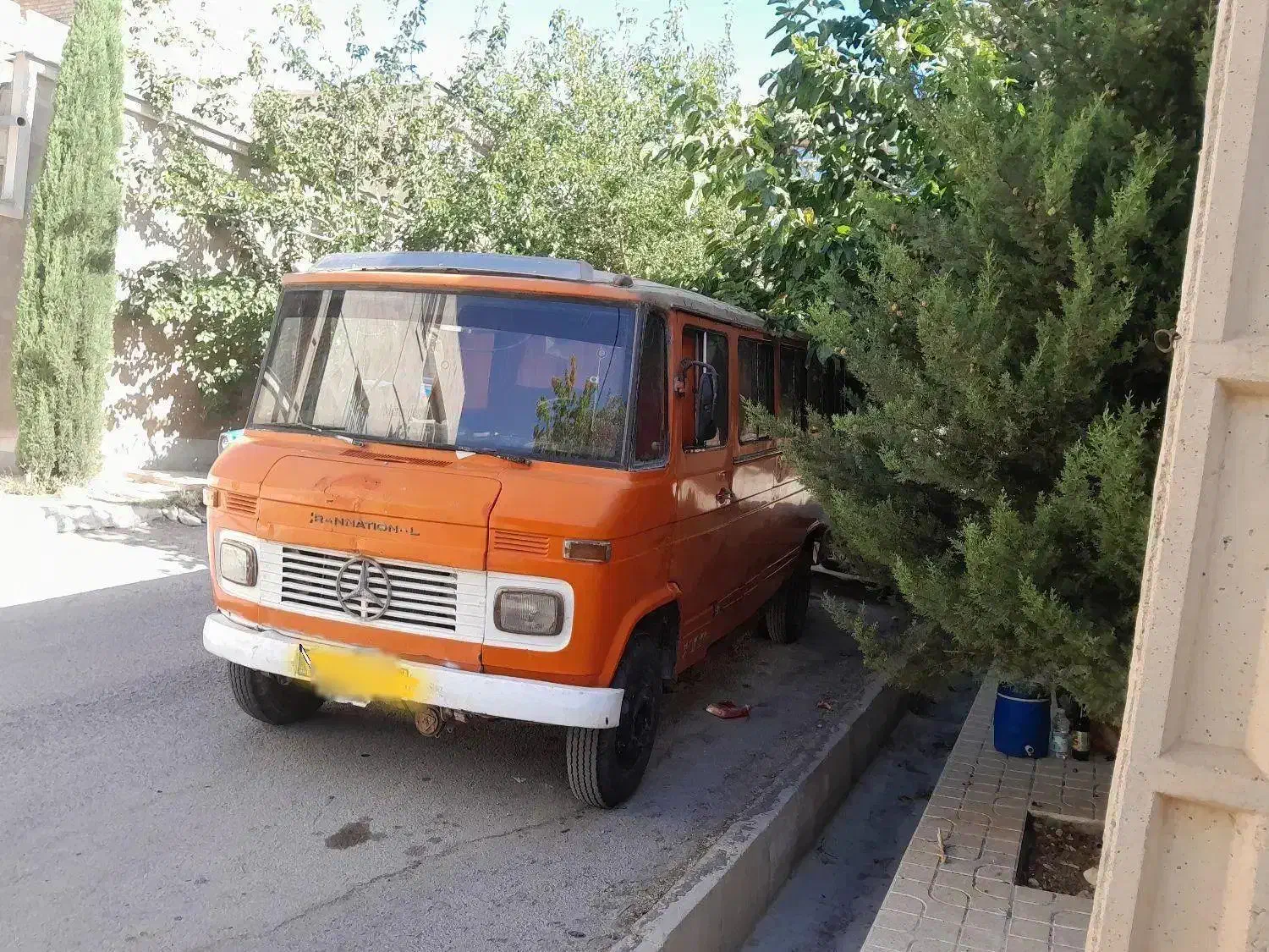 مینی بوس بنز ۶۲ با کار|خودرو سنگین|برازجان, |دیوار