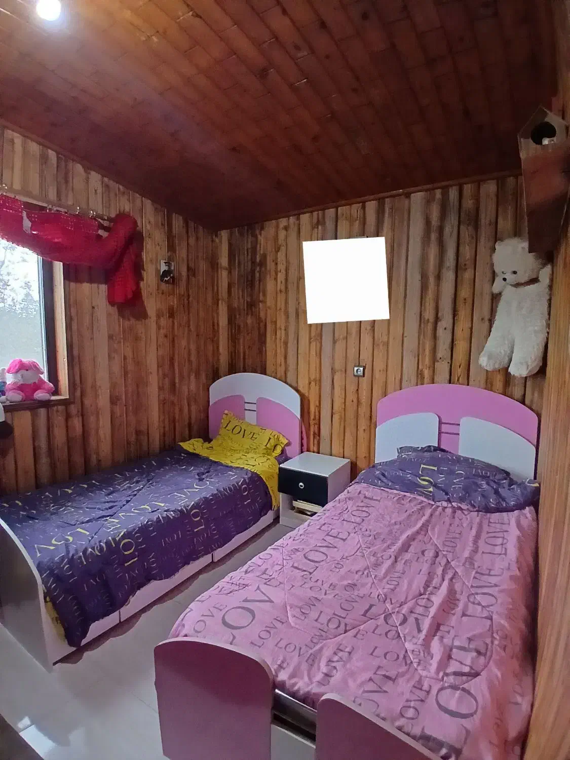 تخت و کمد، بخاری، سینماخانگی، یخچال فریزر|تخت و سرویس خواب|نوشهر, |دیوار