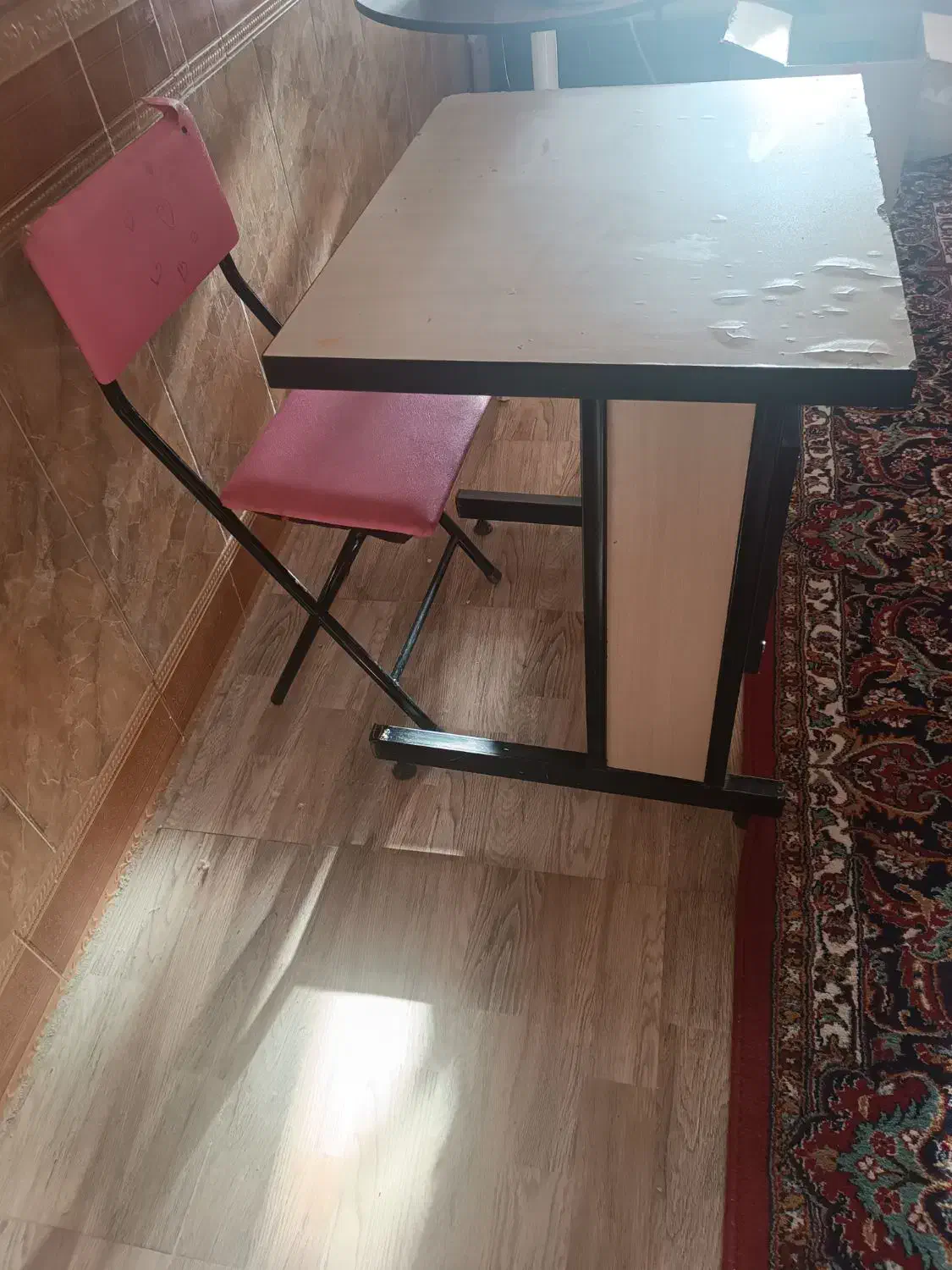 میز تحریر و صندلی|میز تحریر و کامپیوتر|نیشابور, شهرک بهارستان|دیوار