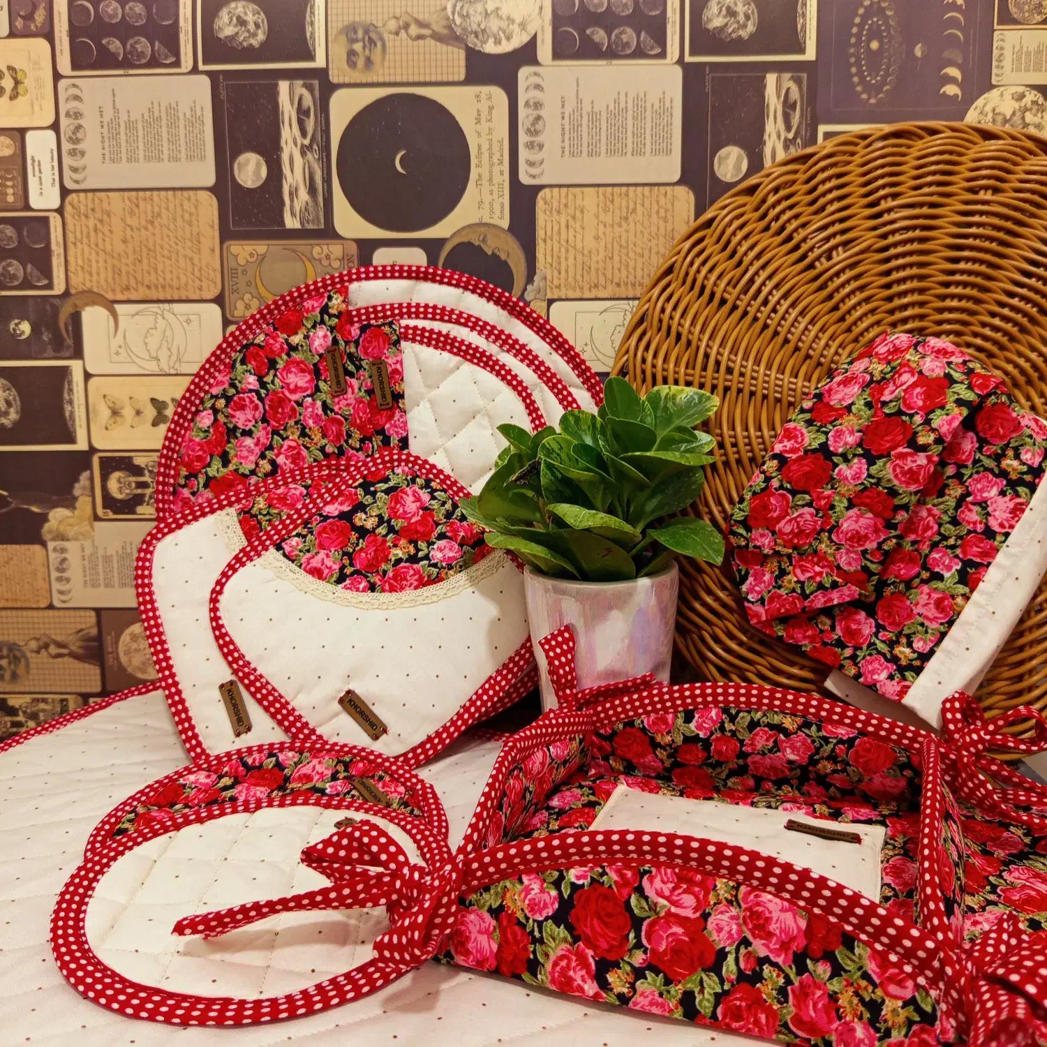 سرویس اشپزخانه|سفره، حوله، دستمال آشپزخانه|سرخنکلاته, |دیوار