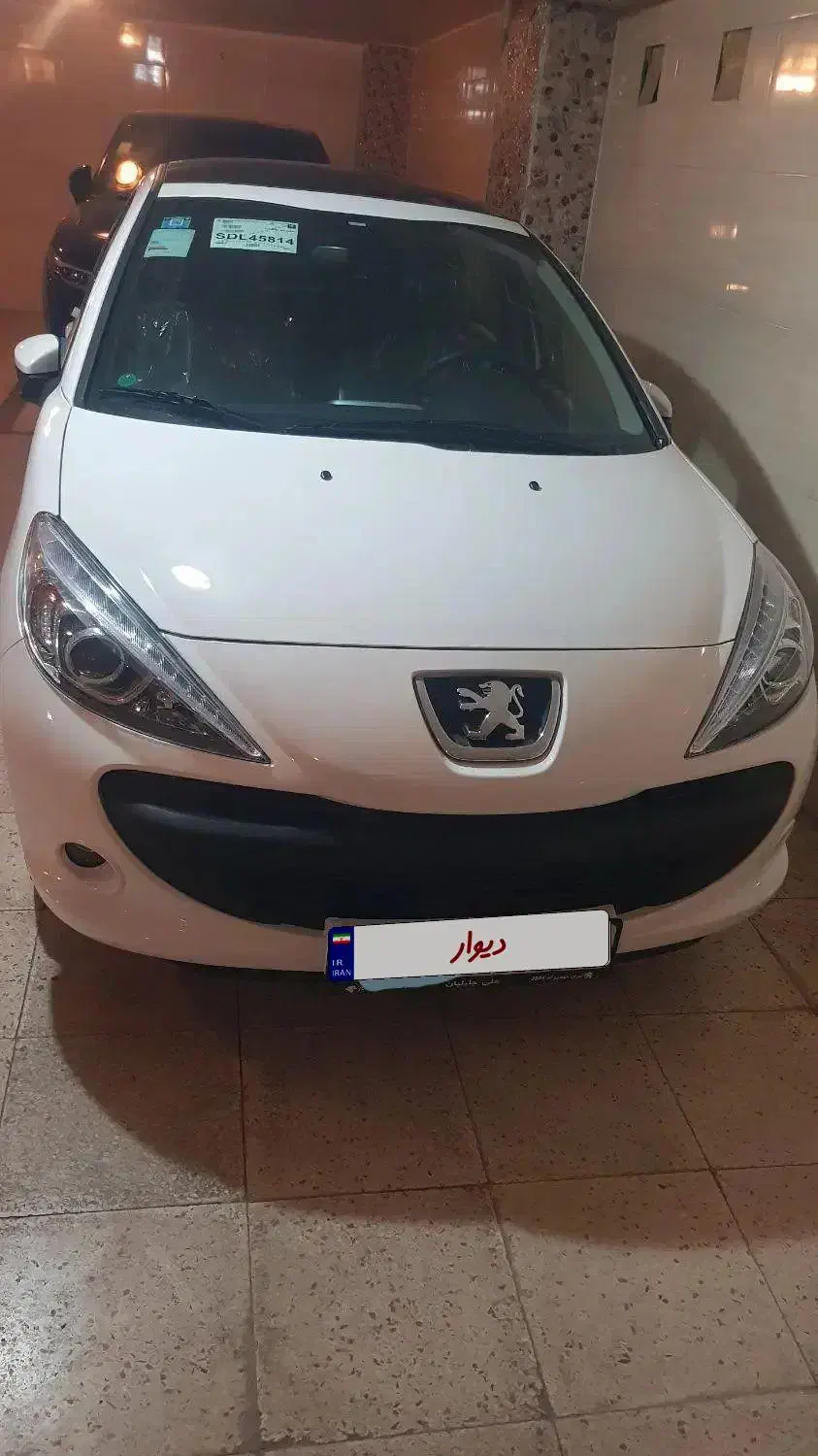 پژو ۲۰۷ پاناروما سقف شیشه tu5+ رینگ آلومینیوم|خودرو سواری و وانت|کرمانشاه, |دیوار