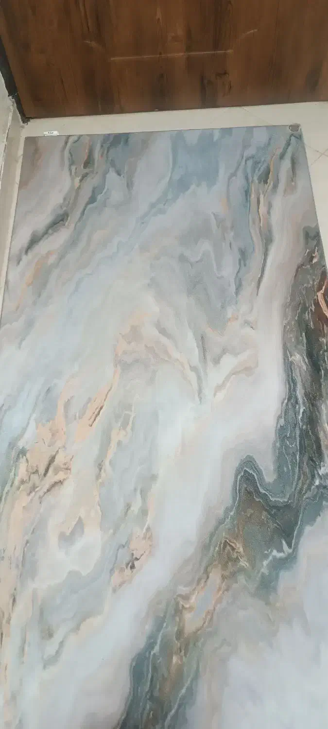 فرشینه ۱در۳|فرش|بندر انزلی, مسکن مهر|دیوار