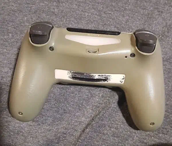 دسته پلی استیشن PS4 طلایی و قرمز ژاپنی|کنسول، بازی ویدئویی و آنلاین|اندیشه, اندیشه فاز ۱|دیوار