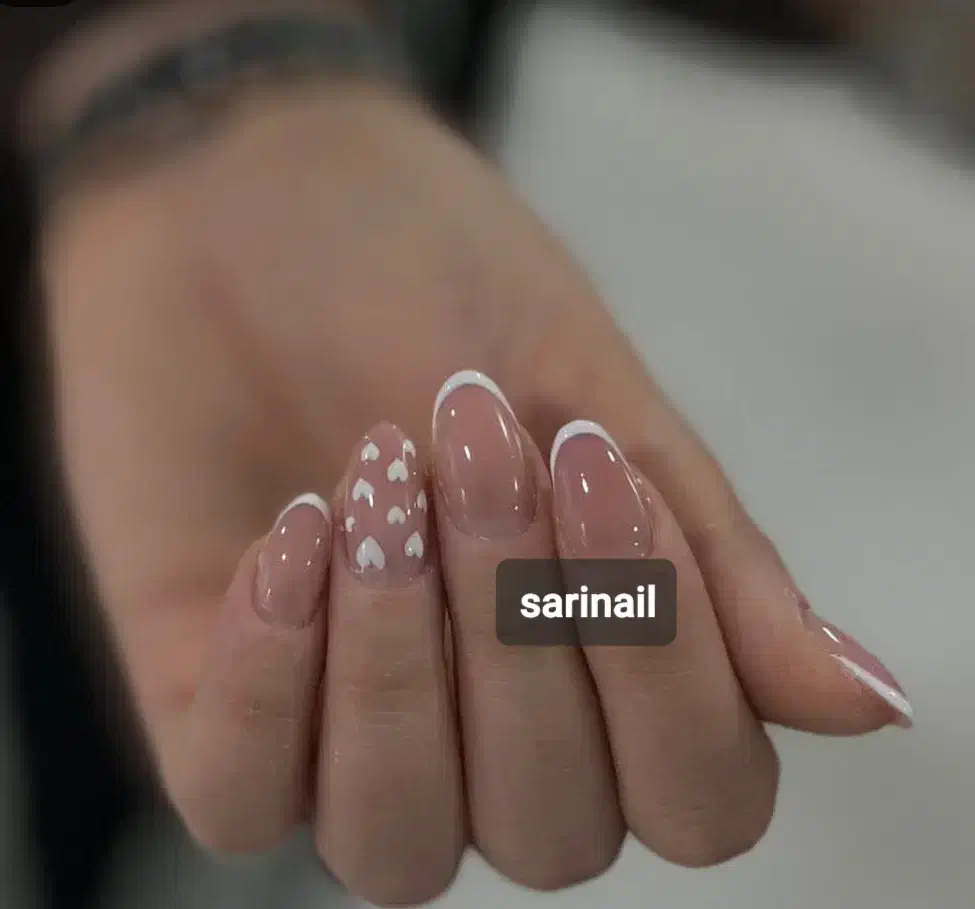 کاشت ناخن|خدمات آرایشگری و زیبایی|کرمانشاه, |دیوار