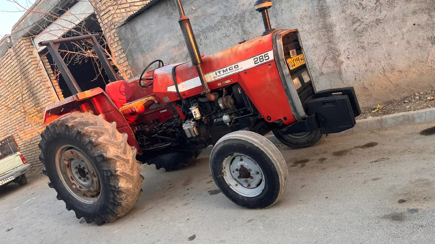 تراکتور تک ۲۸۵مدل ۸۶|خودرو سنگین|آشخانه, |دیوار