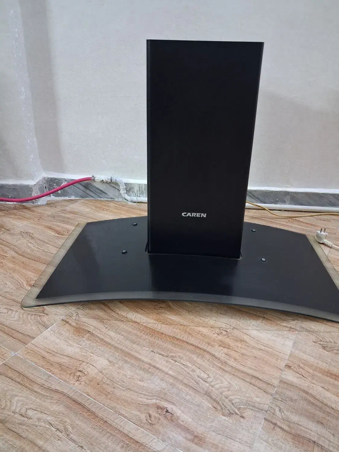 هود کارن|هود|الوند, |دیوار