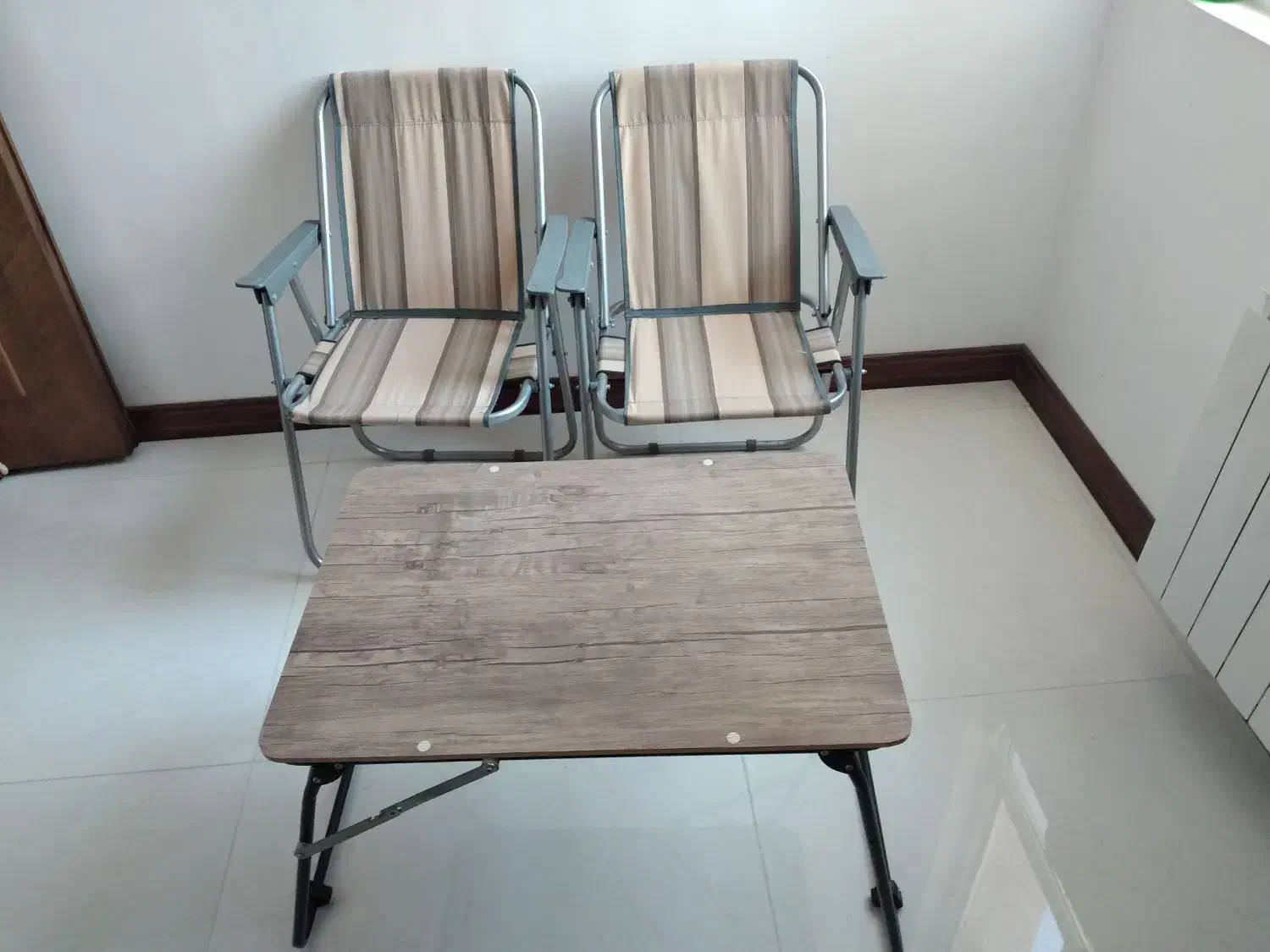 میز وصندلی|صندلی و نیمکت|دزفول, |دیوار