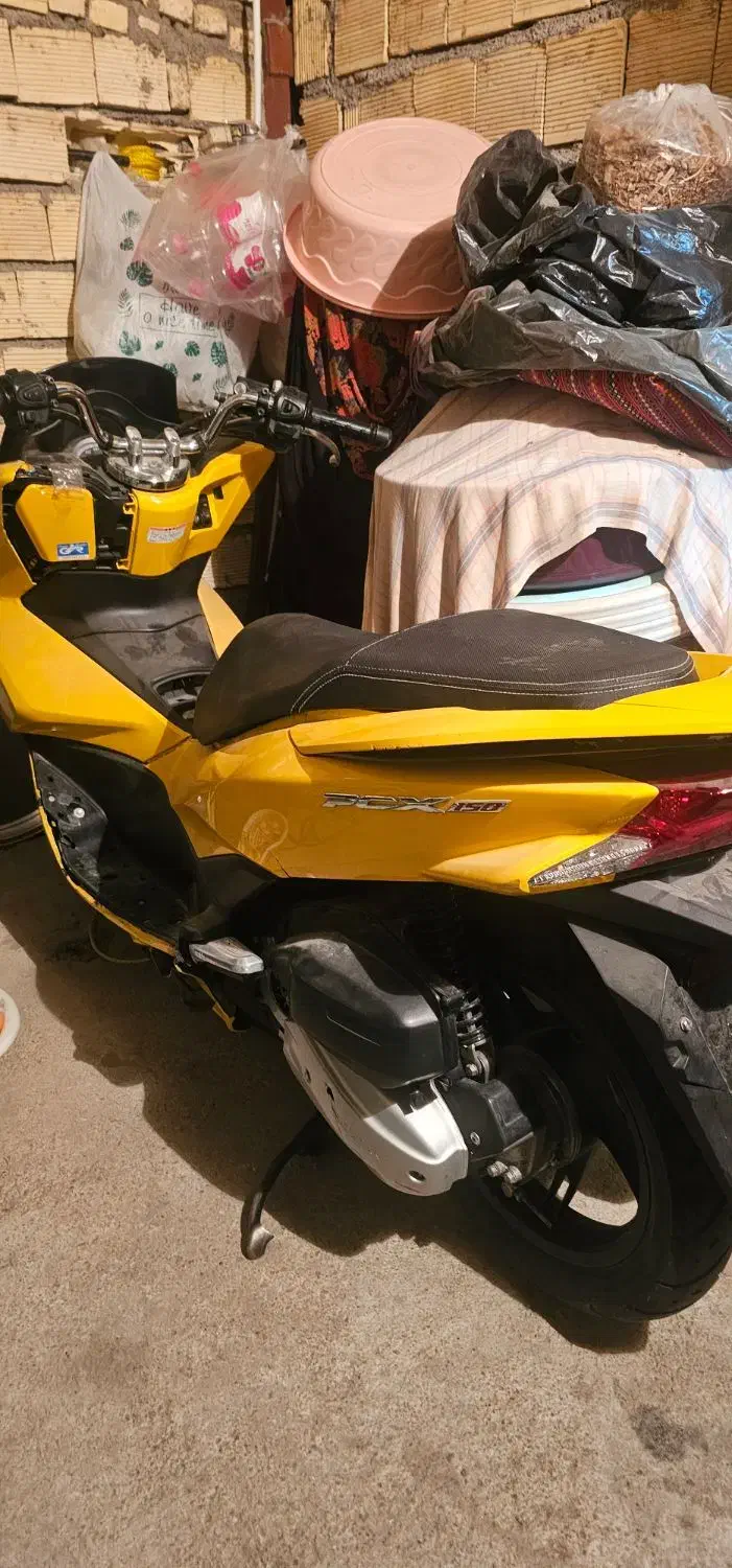 موتور pcx|موتورسیکلت|دوگنبدان, |دیوار