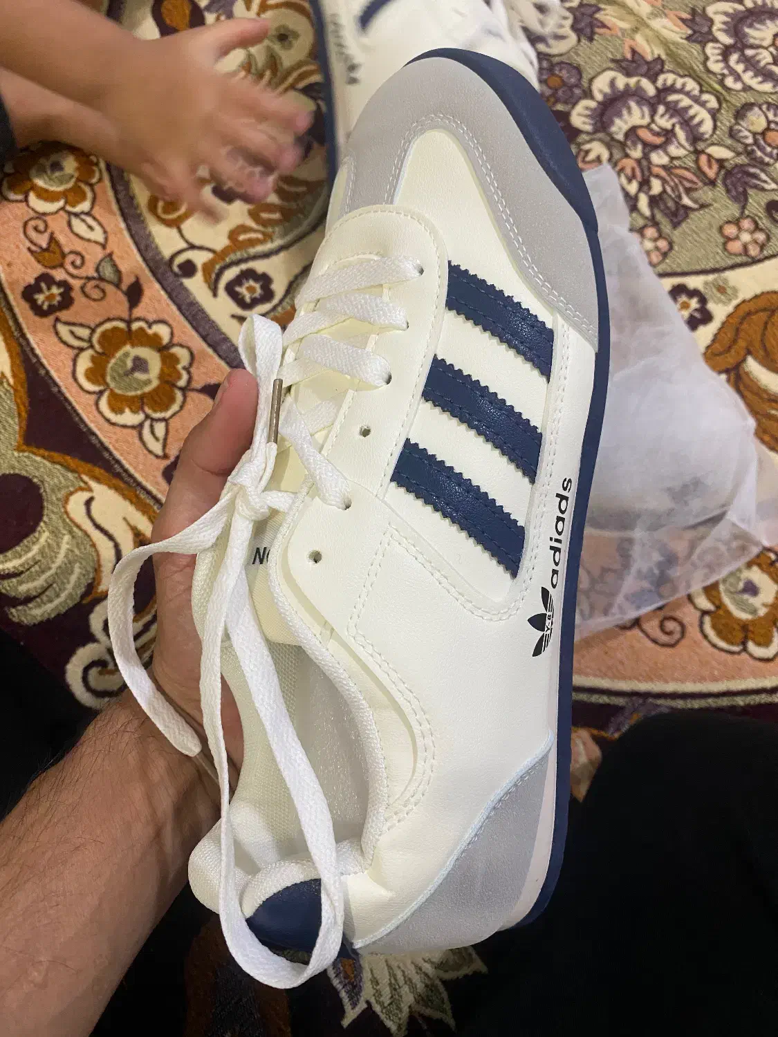 فروش کفش ادیداس سه خط سایز 44|کیف، کفش، کمربند|گراش, |دیوار