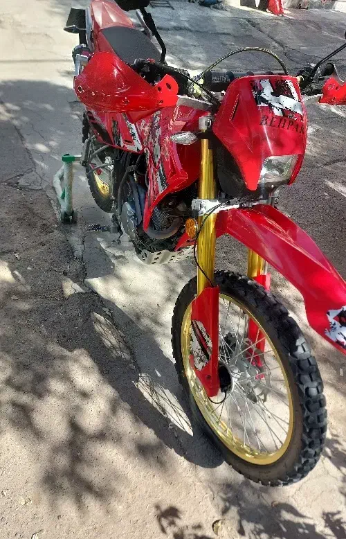 تریل 200cc بهپر|موتورسیکلت|نیشابور, پنجراه|دیوار