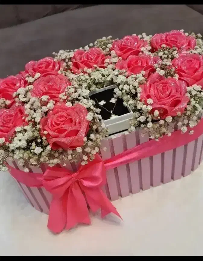 باکس ودسته گل۱۰و ۱۲شاخه ای سوپرشاین فقط ۴۰۰ تومان|گل مصنوعی|شیراز, کیان شهر|دیوار