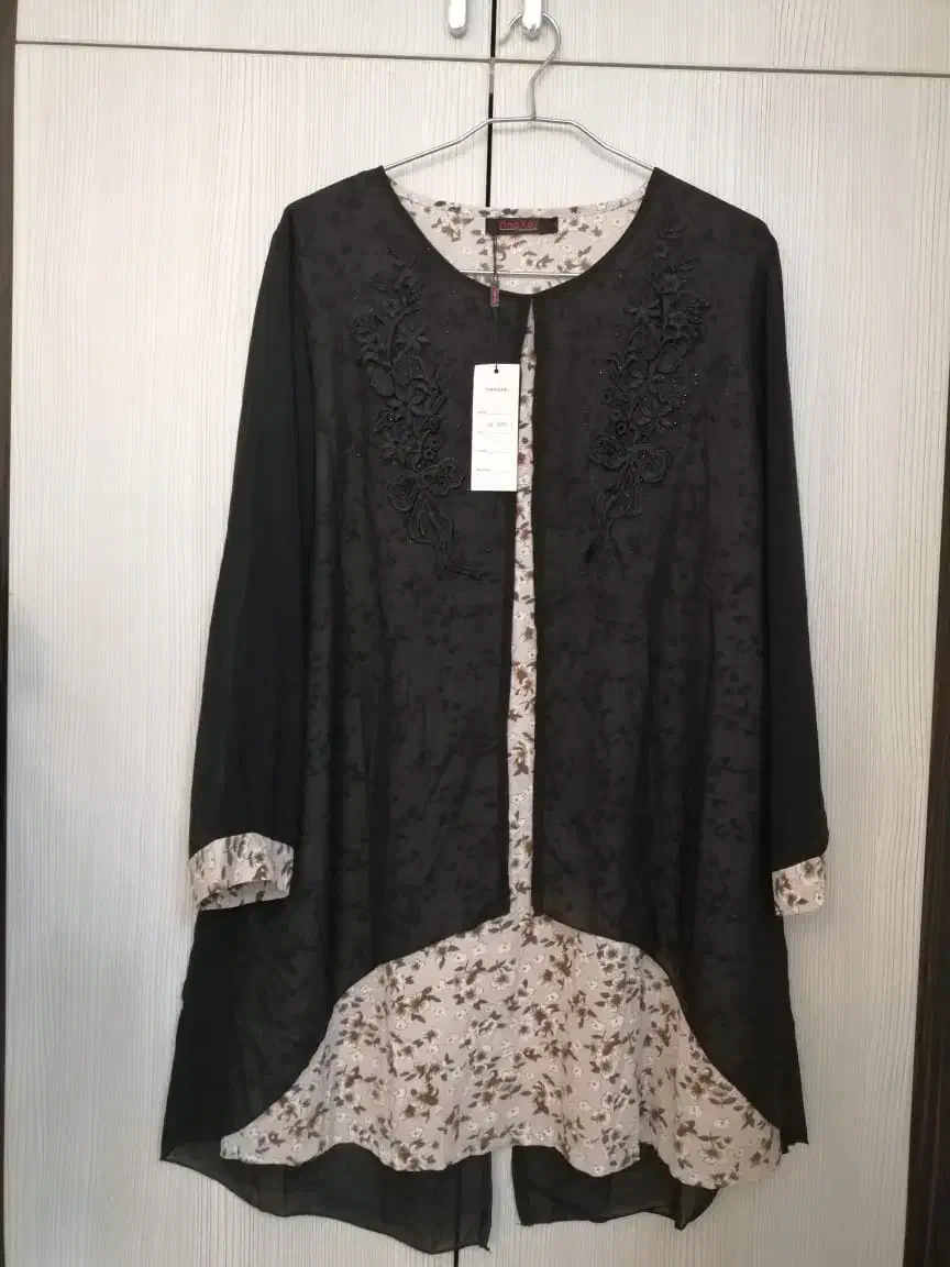 مانتو|لباس|اصفهان, الهیه|دیوار