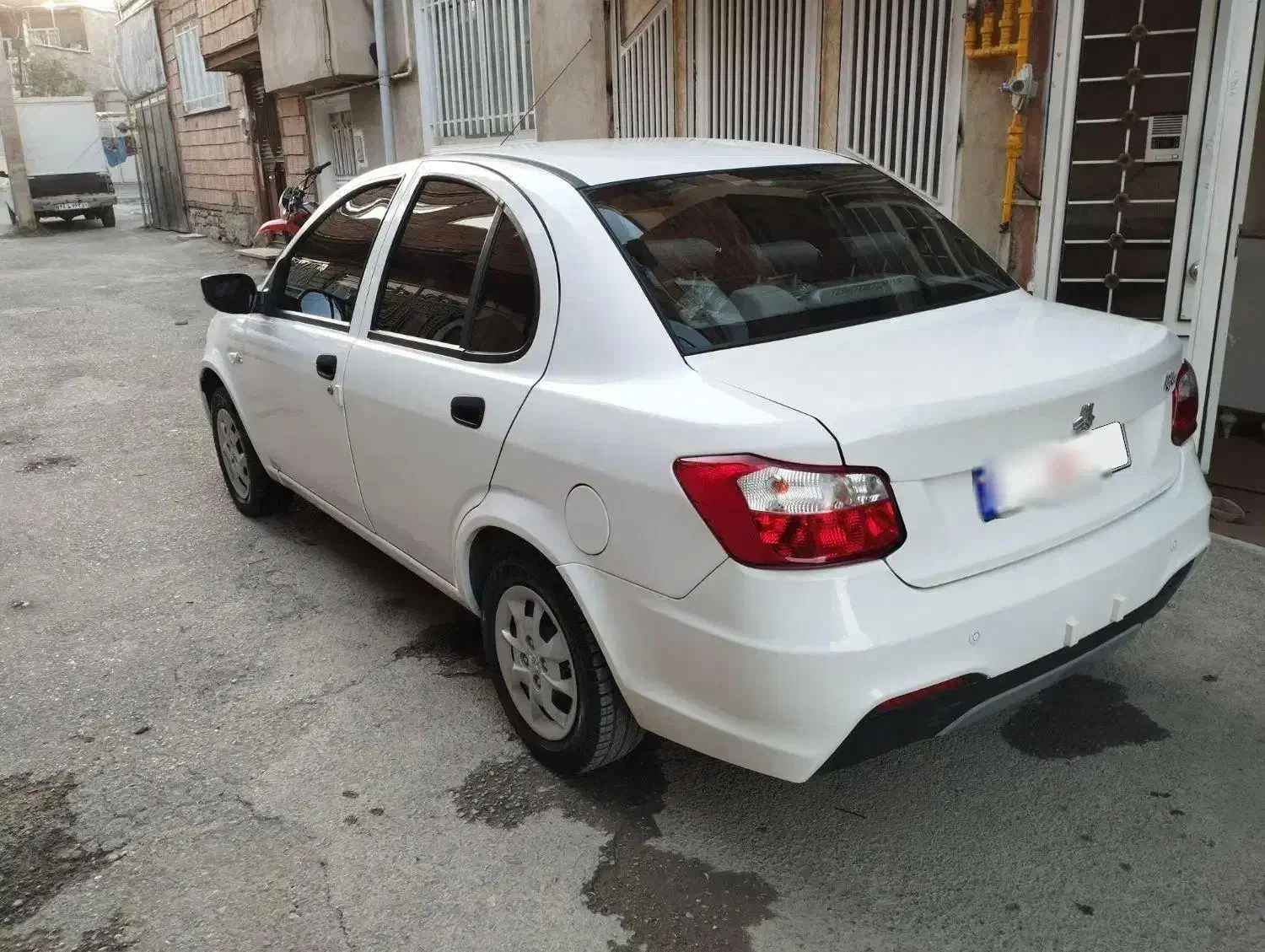 ساینا مدل 404کارکرده در مریوان|خودرو سواری و وانت|مریوان, |دیوار