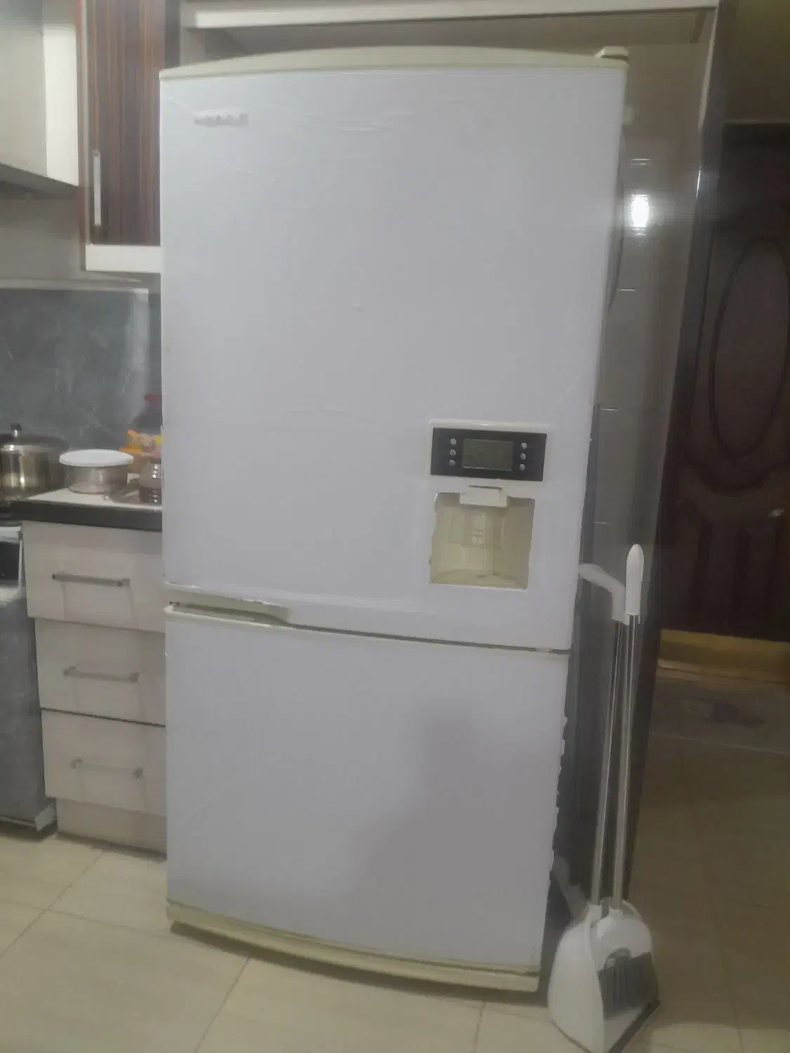 فروش یخچال اسنوا|یخچال و فریزر|شاهین‌شهر, عطار|دیوار